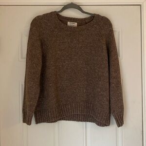 Old Navy shaker stitch crewneck sweater